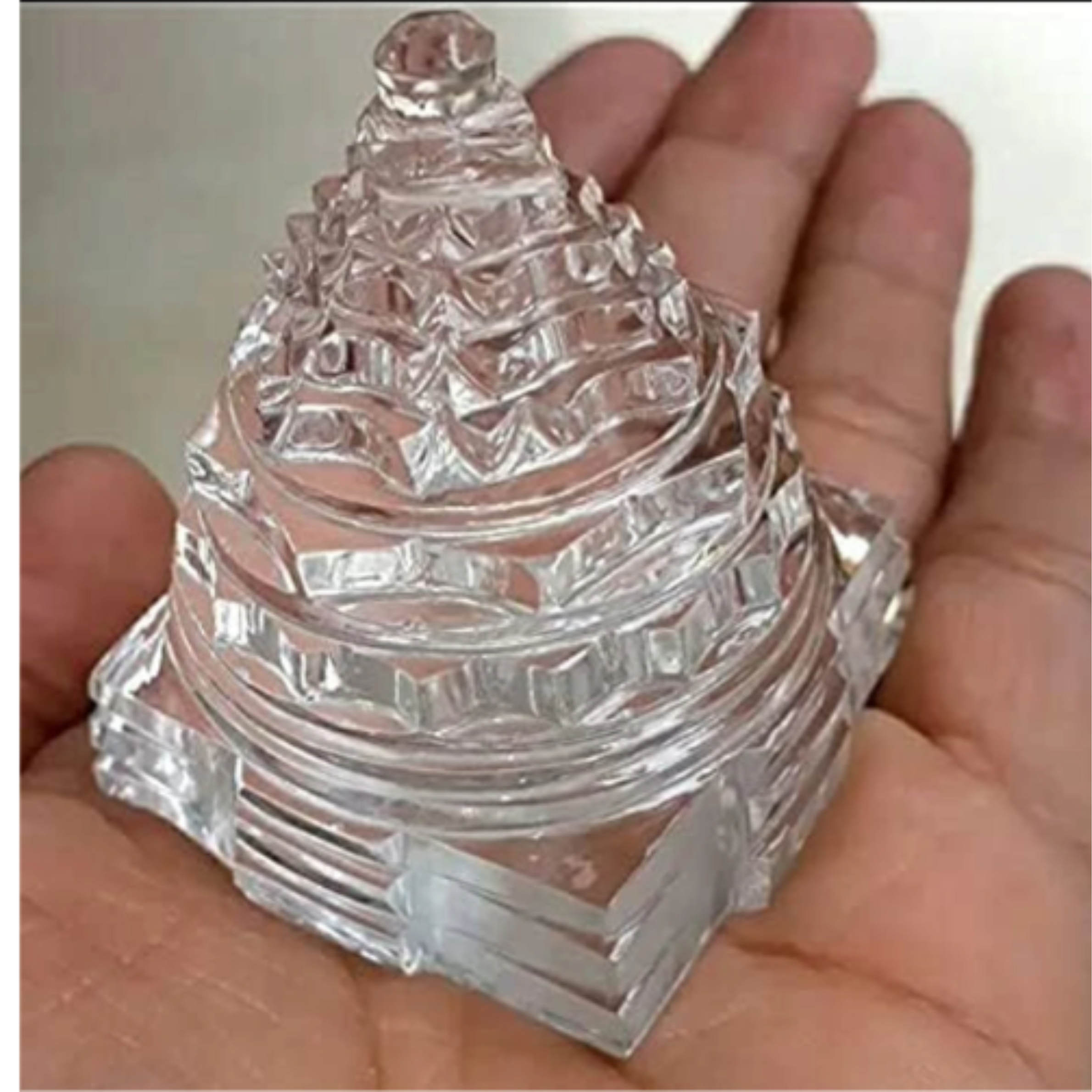 Sphatik Shree Yantra – Traditional Puja & Spiritual Decor for Home & Office | Pack of 1